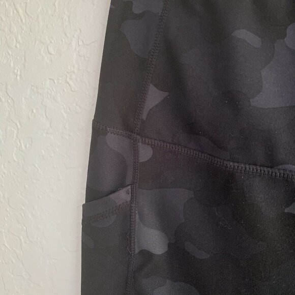 Yogalicious Lux Leggings Womens Small Black‎ Gray Camo Pockets workout yoga - Picture 5 of 10